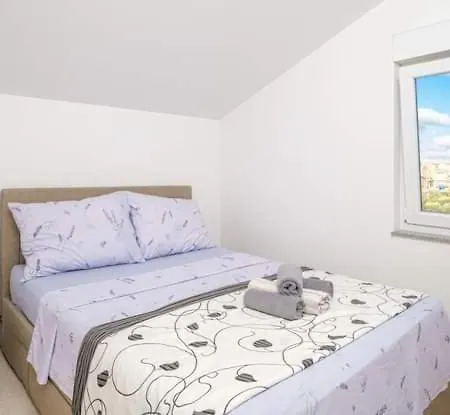 Apartment Sweet Shiny With Sea View *